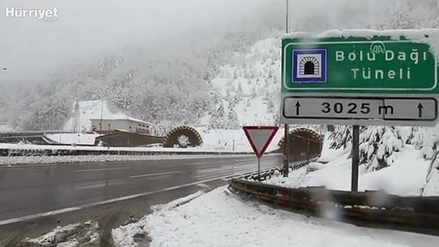Bolu Dağı'nda kar kalınlığı 35 santimetreye ulaştı