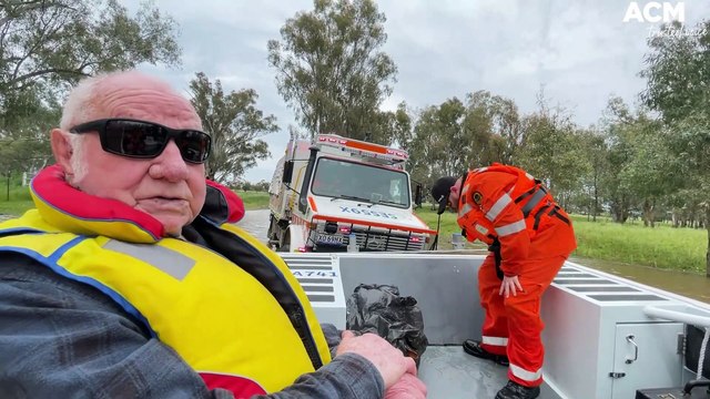 SES rescue operation in North Wagga NSW | October 13, 2022 | ACM