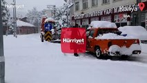Konya'nın Hadim ilçesinde kar kalınlığı yarım metreyi geçti