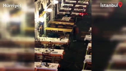 Tarihi Çiçek Pasajı'nda bir kadını rehin alarak, havaya ateş açan şüpheli gözaltına alındı