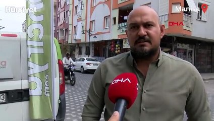 El freni çekilmediği için hareket eden aracı durdurup olası faciayı önledi