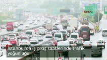 İstanbul'da iş çıkış saatlerinde trafik yoğunluğu