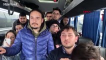 Çavuşoğlu, Ukrayna'dan tahliye edilen ve Romanya sınırına ulaşan Türkler'le görüştü