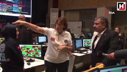 Sağlık Bakanı Koca'dan gece yarısı 112 ve hastane ziyareti