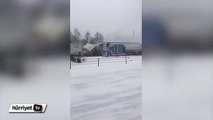 Yaklaşık 200 araç birbirine girdi