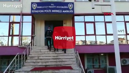 Pencerede İstiklal Marşı okuyan kadını yaralayan maganda yakalandı