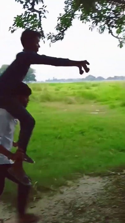 लोगों के कुछ गजब के कारनामे  | Funny Facts | Amazing Facts #shorts #youtubeshorts #funny