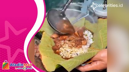 Lezatnya Nasi Rawon Beralas Daun Jati Khas Kota Lamongan, hanya Rp15 Ribu