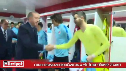 Cumhurbaşkanı Erdoğan’dan A Millilere sürpriz ziyaret