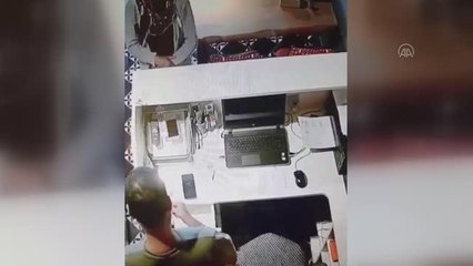 Ümraniye'de "tırnakçılık" yöntemiyle dolandırıcılık kameraya yansıdı