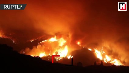 Kaliforniya tarihindeki en büyük yangın görüntülendi