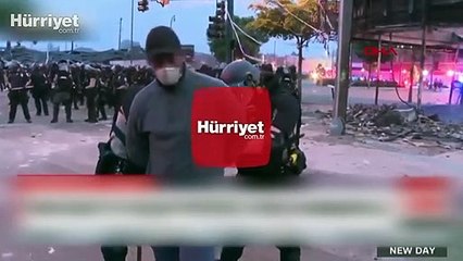ABD'de devam eden gösterilerde, CNN muhabiri böyle gözaltına alındı