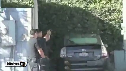 Evine hırsız giren kadın kendini yarı çıplak çatıya attı