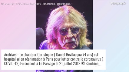 Christophe : L'intérieur de son appartement dévoilé, la décoration improbable de son "antre"