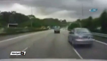 Otobanda korkunç kaza