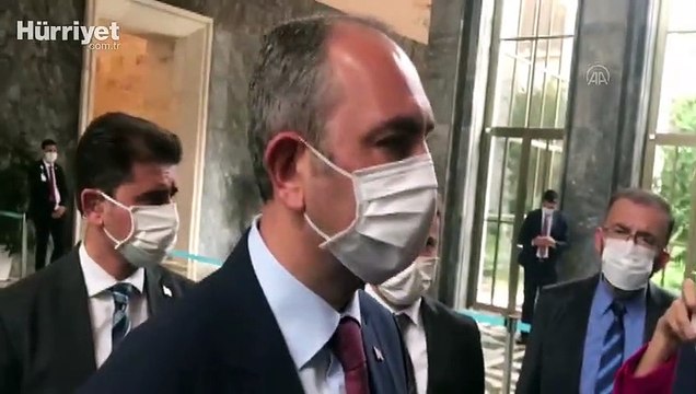 Adalet Bakanı Gül'den AYM üyesi Yıldırım'ın Işıklar yanıyor paylaşımına tepki