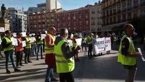Los policías locales de Burgos protestan ante el Ayuntamiento