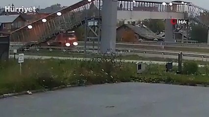 Rusya'da dikkatsiz kamyon sürücüsü canından oldu