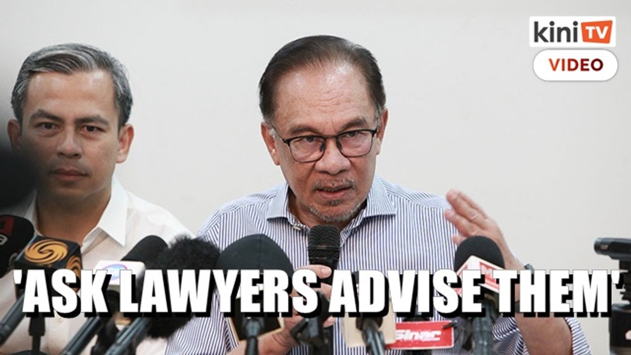 Anwar: Nominate Najib? Give Pekan Umno a copy of the Constitution