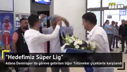 Uğur Tütüneker çiçeklerle karşılandı