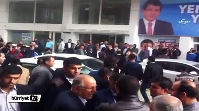 AK Parti seçim bürosuna silahlı saldırı: Abit Nasıroğlu hayatını kaybetti
