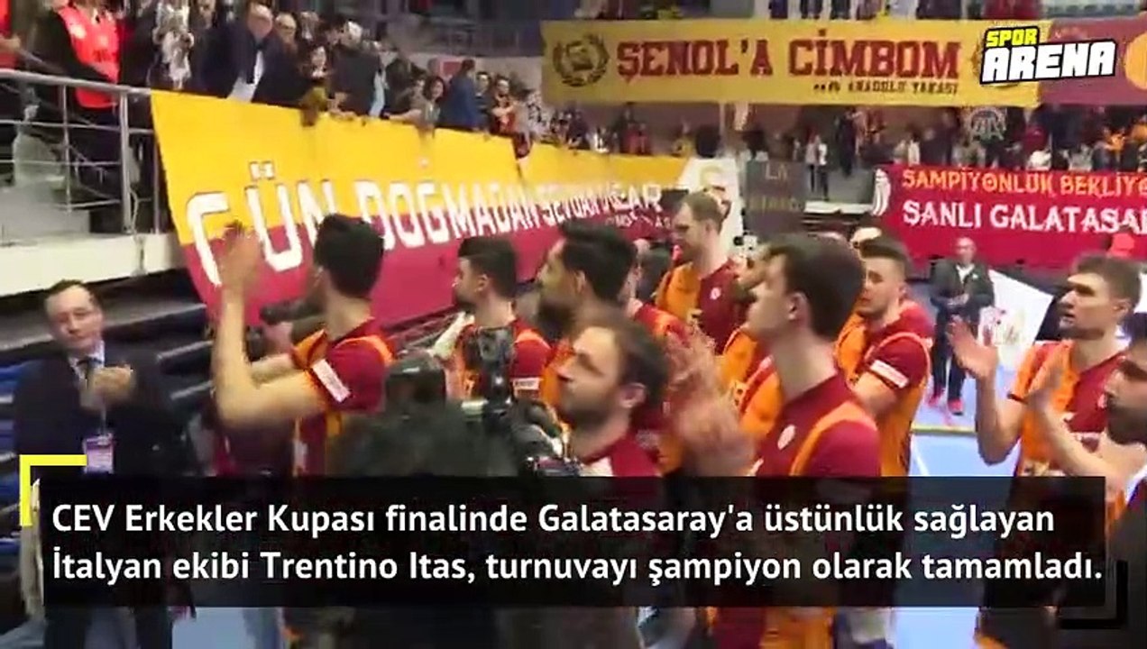 Galatasaray taraftarlarına teşekkür ediyorum