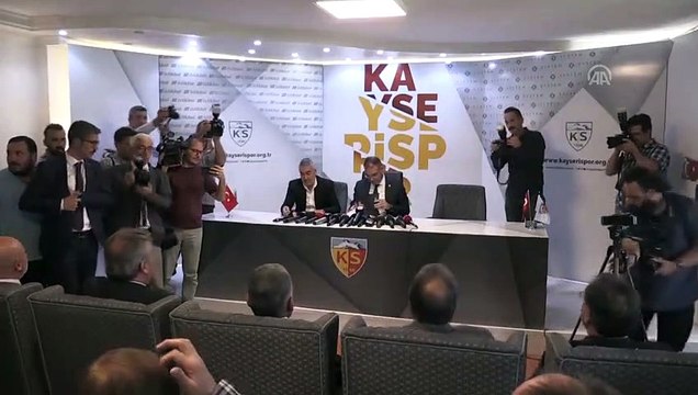 Samet Aybaba resmen Kayserispor'da