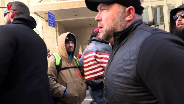 Conspiracy Theorist Alex Jones Ordered to Pay Nearly $1 Billion in Damages to the Families of Sandy Hook Victims