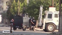 Nusaybin'de hendek kapatan polislere ateş açıldı