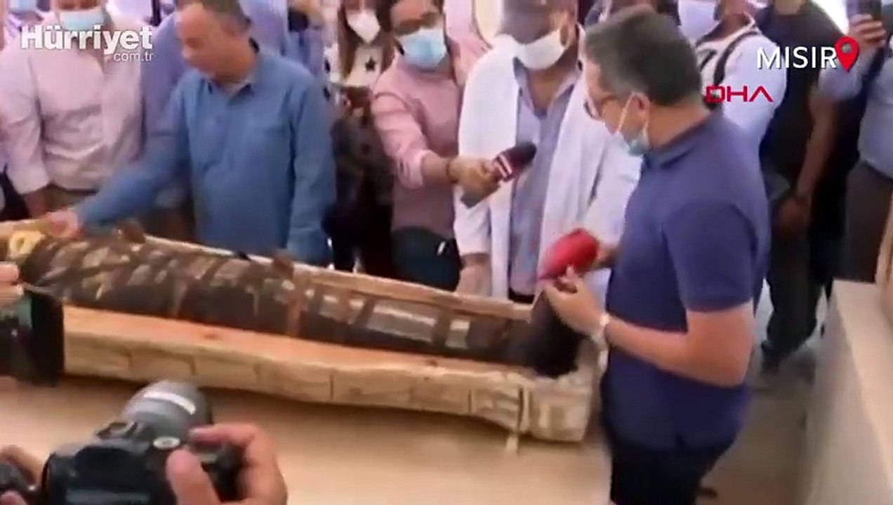 Mısır'da 2500 yıllık mumya lahitleri ilk kez açıldı