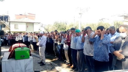 ZEYTİNLİKTE CESEDİ BULUNAN LİSELİ HAKAN, TOPRAĞA VERİLDİ