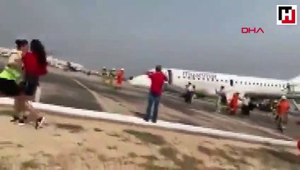 Pilot, yolcu uçağını burnu üstüne indirdi