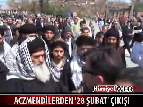 ACZMENDİLER 28 ŞUBAT İÇİN OTURMA EYLEMİNDE