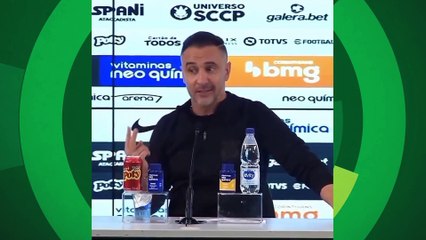 VITOR PEREIRA NA COLETIVA RECLAMANDO DA ARBITRAGEM