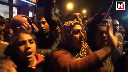 Mahalleli linç etmek istedi, çıplak halde kaçtı