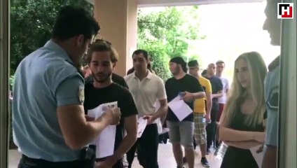 YKS adayları güvenlik kontrolünden geçiyor