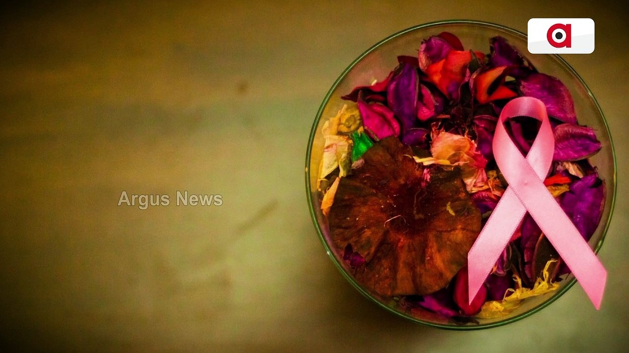 Breast Cancer Awareness Month 2022 : Causes, Symptoms & Preventions