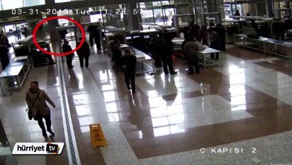 Savcı Kiraz'ı şehit eden teröristlerin adliyeye giriş görüntüleri