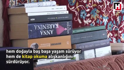 Şehir hayatına sığdıramadığı kitap aşkını köyüne taşıdı