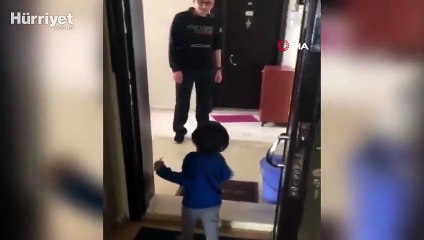 Doktorun çocuğuna sarılamadığı görüntüler yürek burktu