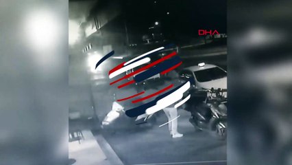 Ataşehir’de doktorun hayatını kaybettiği kaza anı kamerada!