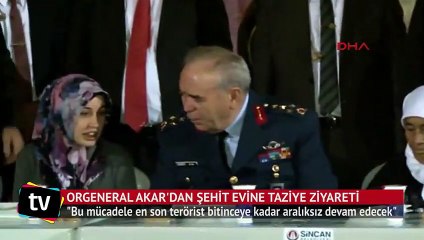 Orgeneral Akar'dan şehit evine taziye ziyareti