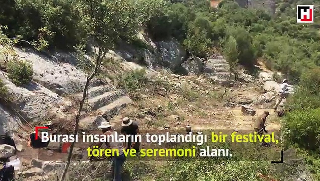 Myra Antik Kenti'nde 2400 yıllık toplantı yapısı keşfedildi