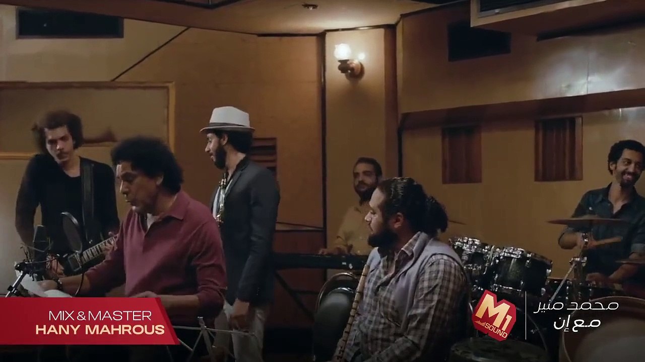 ‏مع أن الروح للروح .. دايمآ بتـــــــــحن❤️