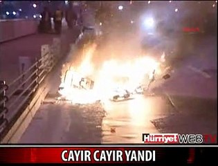 MOTOSİKLET ALEV ALEV YANDI