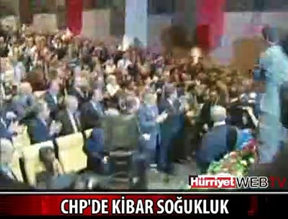 CHP'DE KİBAR SOĞUKLUK