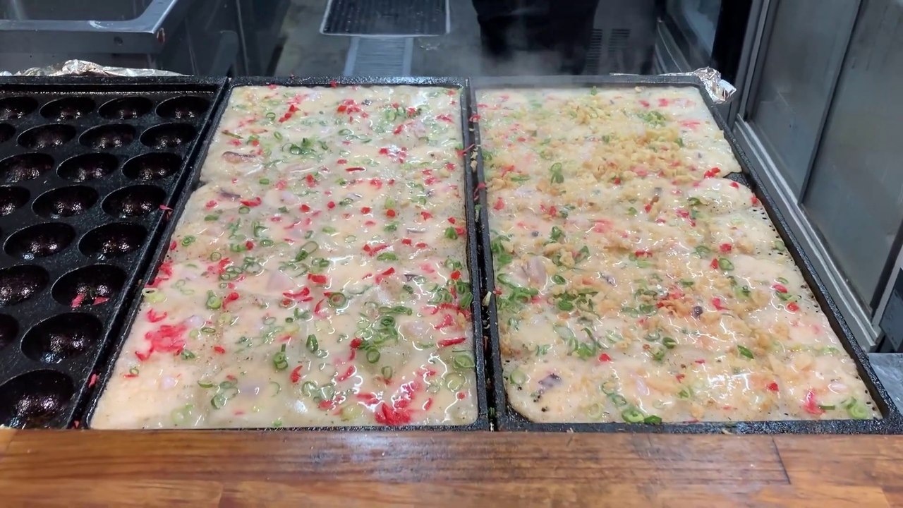 Japanese Takoyaki Bar "TAKOMARU" || Japanese Street Food (1080P_HD)