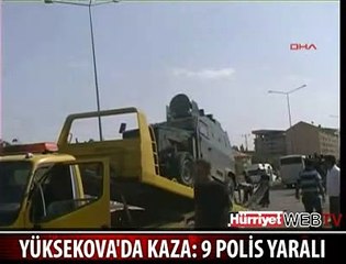 3 POLİS ARACI BİRBİRİNE GİRDİ