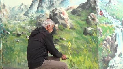 Emekli Astsubay sokakları tuvale çevirdi