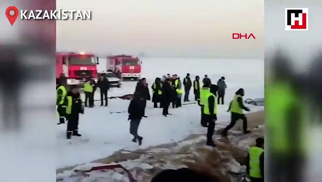 Kazakistan'da yolcu uçağı düştü çok sayıda ölen var